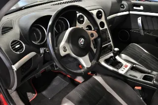 Foto 21 di 44: Alfa Romeo Brera 2.2 JTS Sky Window