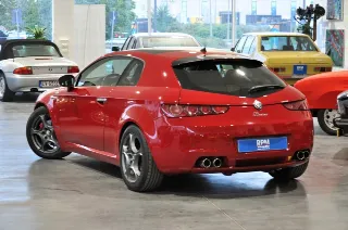 Foto 2 di 44: Alfa Romeo Brera 2.2 JTS Sky Window