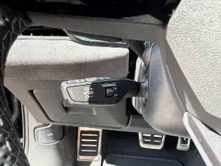 Foto 13 di 33: AUDI A6 Avant