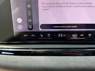 Foto 17 di 33: AUDI A6 Avant