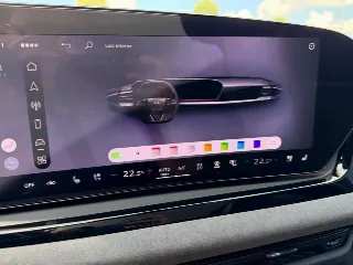 Foto 20 di 33: AUDI A6 Avant