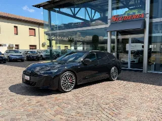 Foto 2 di 33: AUDI A6 Avant