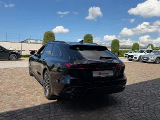 Foto 4 di 33: AUDI A6 Avant
