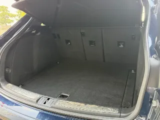 Foto 22 di 28: PORSCHE Macan