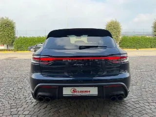 Foto 5 di 28: PORSCHE Macan