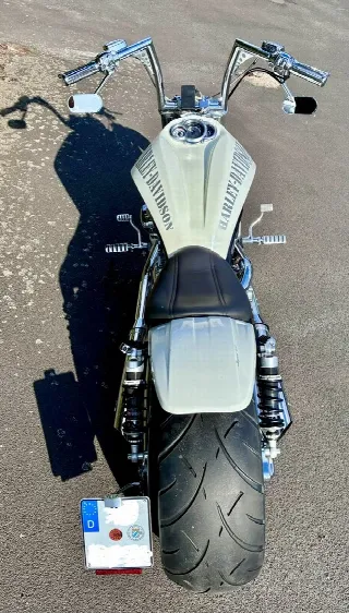 Foto 7 di 8: Harley-Davidson V-Rod Muscle | 2013 | Route 66 Auctions