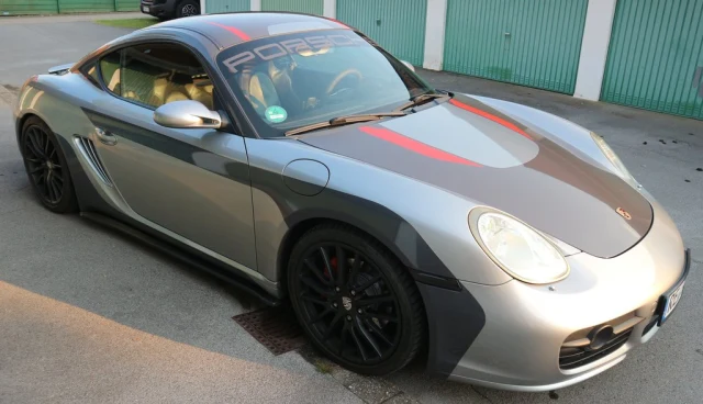 Porsche Cayman S | 2006 | Route 66 Auctions