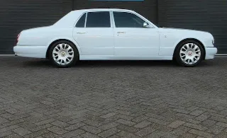 Foto 4 di 8: Bentley Arnage R Mulliner | 2004 | Route 66 Auctions