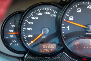 Foto 24 di 24: 2001 Porsche 996 Carrera