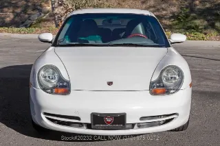 Foto 2 di 24: 2001 Porsche 996 Carrera