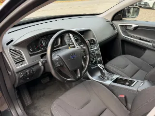 Foto 10 di 21: VOLVO XC60