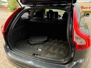 Foto 17 di 21: VOLVO XC60