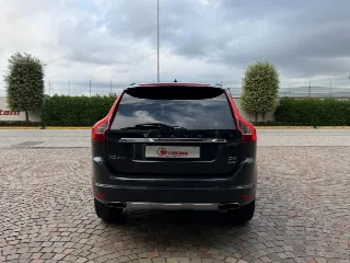 Foto 5 di 21: VOLVO XC60