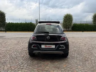 Foto 5 di 19: OPEL Adam