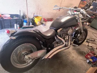 Foto 4 di 6: Harley-Davidson Custom Bike | 2000 | Route 66 Auctions