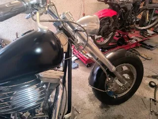 Foto 5 di 6: Harley-Davidson Custom Bike | 2000 | Route 66 Auctions