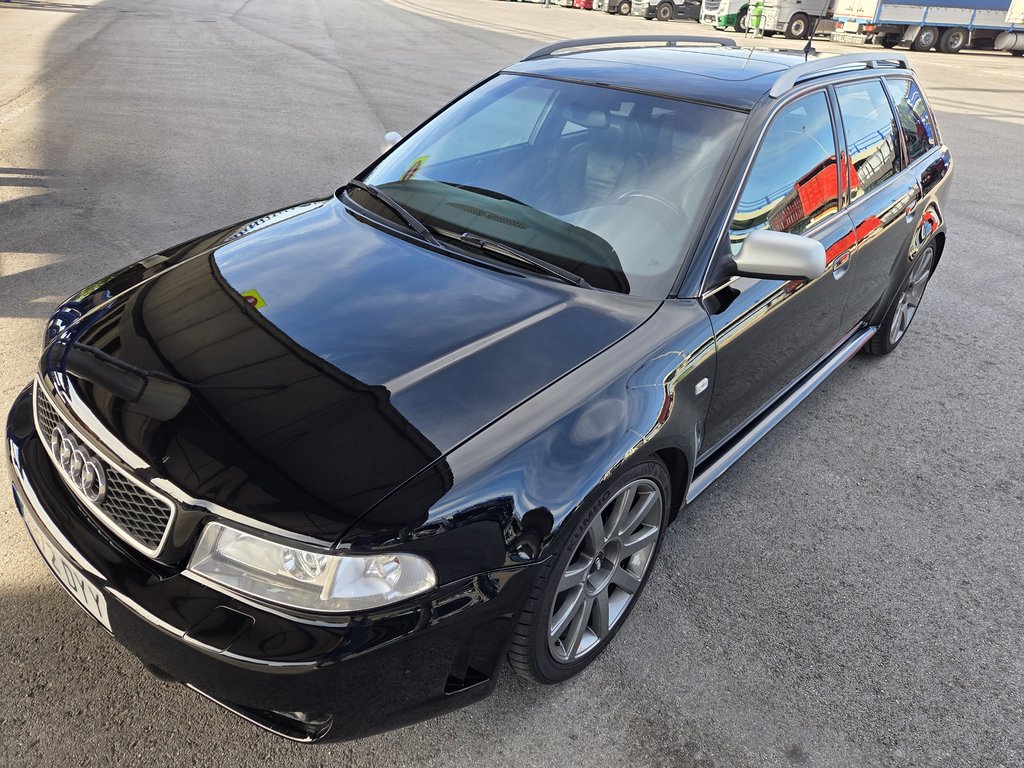 Audi RS4 Avant (B5) | 2001 | Route 66 Auctions