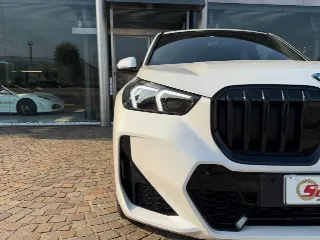 Foto 23 di 30: BMW X1