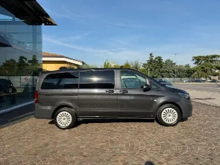 Foto 3 di 24: MERCEDES-BENZ Vito
