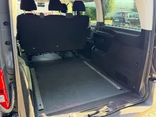 Foto 6 di 24: MERCEDES-BENZ Vito