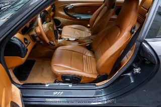 Foto 16 di 24: 2000 Porsche 996
