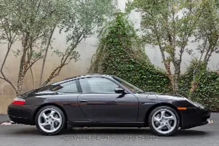 Foto 4 di 24: 2000 Porsche 996