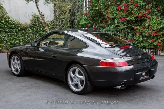 Foto 7 di 24: 2000 Porsche 996
