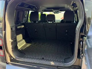 Foto 25 di 27: LAND ROVER Defender