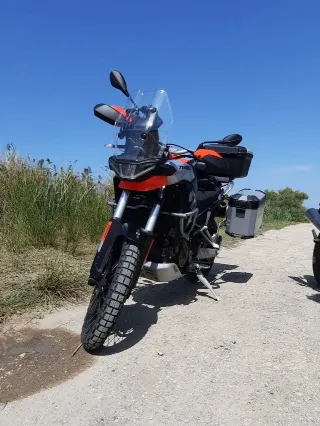 Foto 5 di 8: Aprilia Tuareg 660 | 2022 | Route 66 Auctions