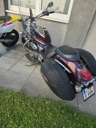 Foto 4 di 8: Yamaha XVS950A Midnight Star | 2011 | Route 66 Auctions