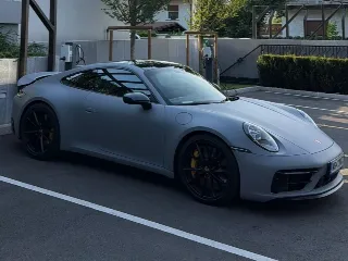 Foto 4 di 8: Porsche 911 Carrera 4S | 2019 | Route 66 Auctions
