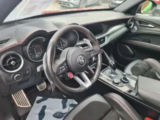 Foto 2 di 8: Alfa Romeo Stelvio Quadrifoglio | Route 66 Auctions