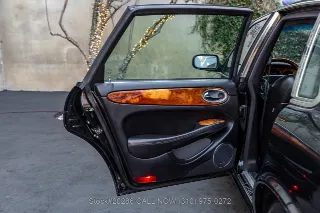 Foto 20 di 24: 2002 Jaguar XJR