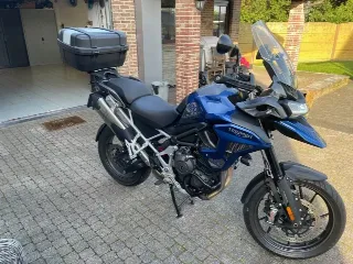 Foto 3 di 8: Triumph Tiger 1200 GT Pro | Route 66 Auctions