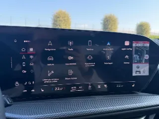Foto 11 di 35: AUDI Q5
