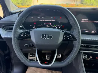 Foto 9 di 35: AUDI Q5