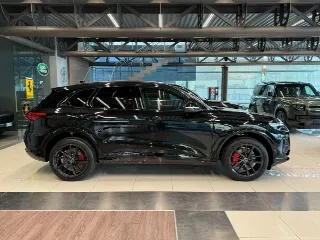 Foto 3 di 15: AUDI Q5