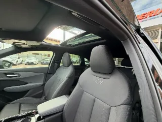Foto 9 di 26: AUDI Q3