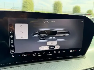 Foto 17 di 29: AUDI Q3