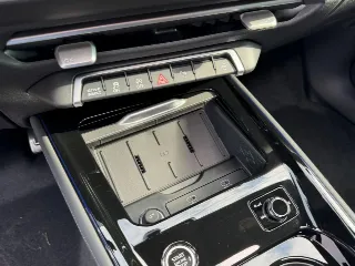 Foto 19 di 29: AUDI Q3