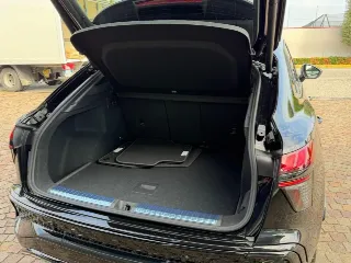 Foto 25 di 29: AUDI Q3