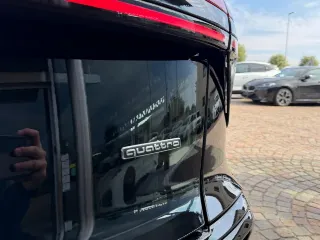 Foto 28 di 29: AUDI Q3
