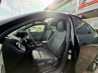 Foto 6 di 29: AUDI Q3