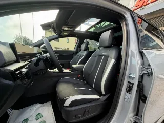 Foto 9 di 28: KIA Sportage