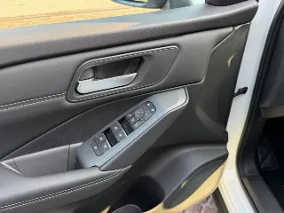 Foto 7 di 24: NISSAN Qashqai
