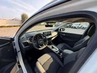 Foto 9 di 24: NISSAN Qashqai