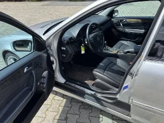 Foto 2 di 8: Mercedes-Benz C 55 AMG | 2006 | Route 66 Auctions