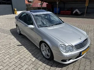 Foto 3 di 8: Mercedes-Benz C 55 AMG | 2006 | Route 66 Auctions