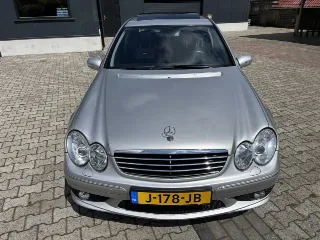 Foto 4 di 8: Mercedes-Benz C 55 AMG | 2006 | Route 66 Auctions