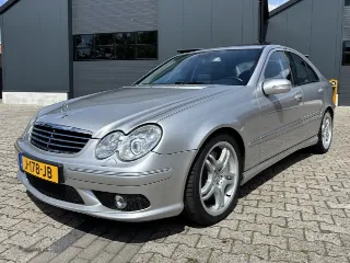 Foto 5 di 8: Mercedes-Benz C 55 AMG | 2006 | Route 66 Auctions
